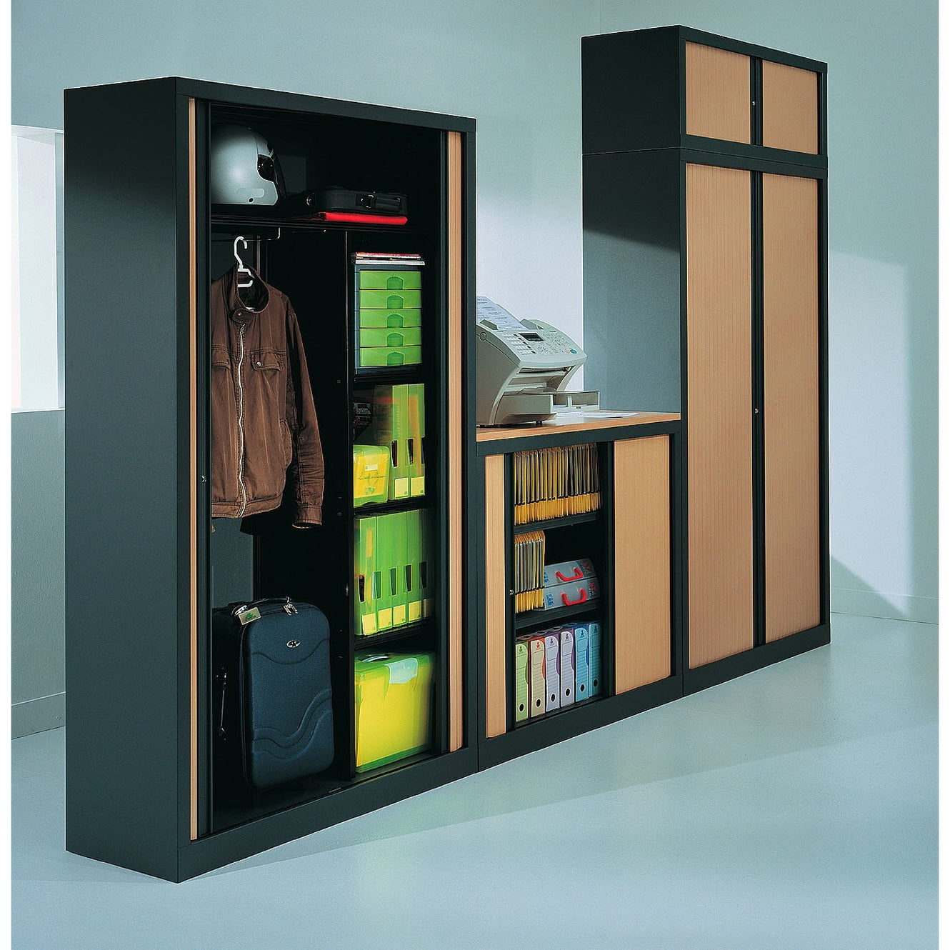 Armoire à rideaux 198x100x43 cm décor bois